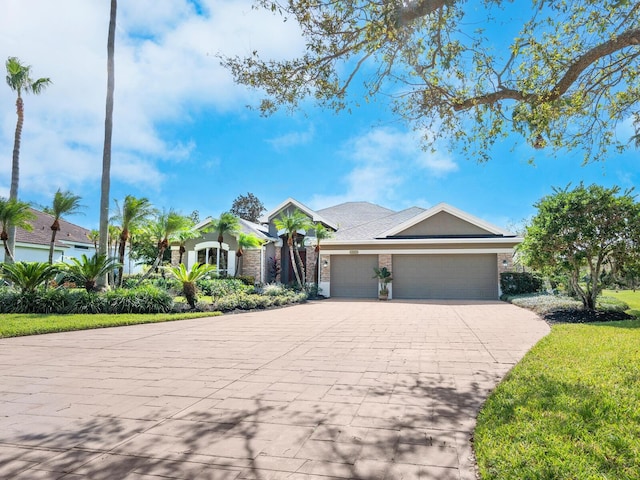 view of front of property featuring a garage