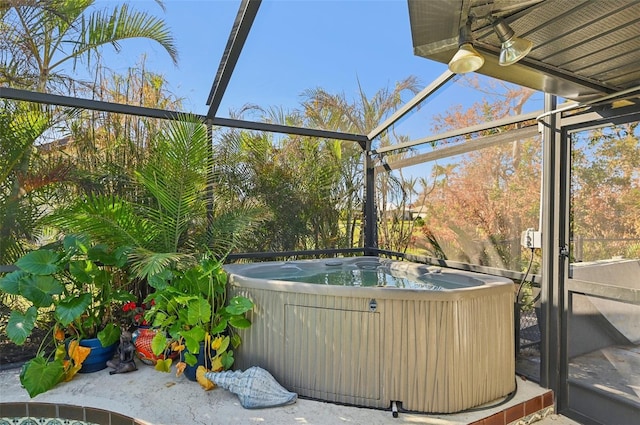 218 Brandywine Cir, Englewood, FL 34223 - exterior space featuring a hot tub