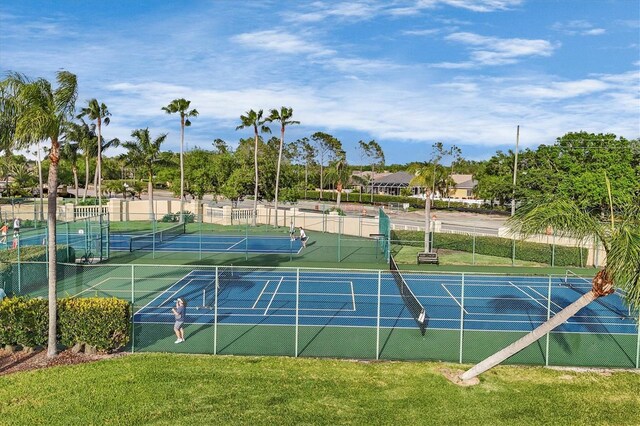 2921 Seasons Blvd, Sarasota, FL 34240 - view of tennis court with community basketball court