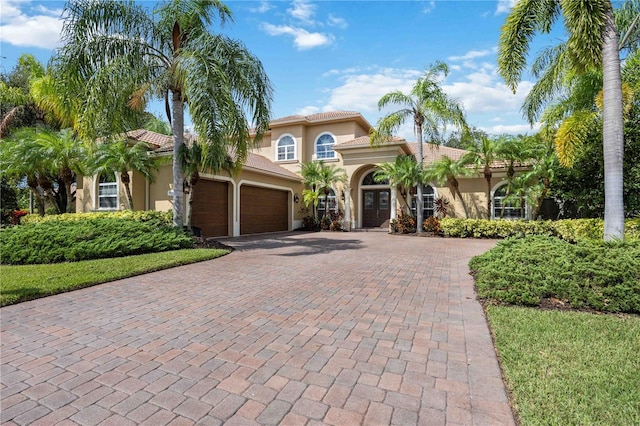 view of mediterranean / spanish-style home