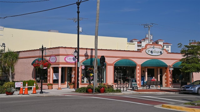 view of building exterior