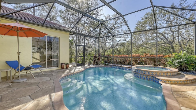 21 Bayhead Ln, Osprey, FL 34229 - view of pool featuring a patio, a pool with connected hot tub, and a lanai