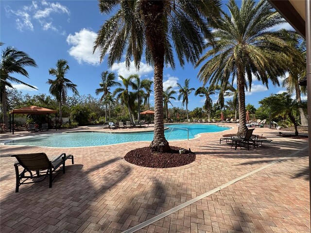 8191 Varenna Dr, Sarasota, FL 34231 - photo 48