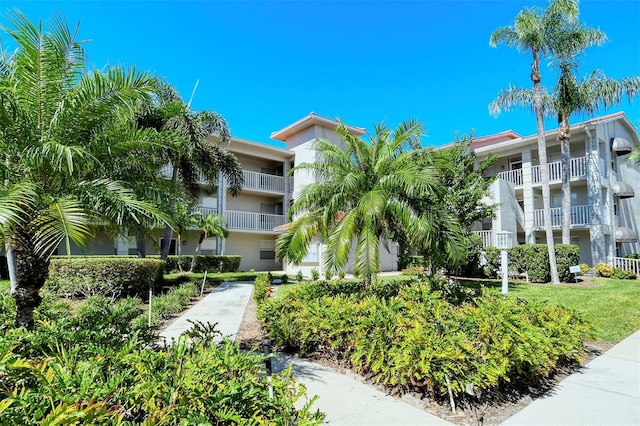 9320 Clubside Cir Unit 2109, Sarasota, FL 34238 - view of apartment building / complex