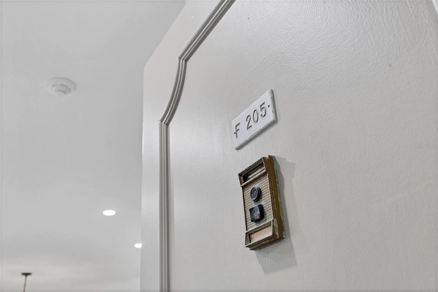 2100 Benjamin Franklin Dr Unit 205, Sarasota, FL 34236 - photo 2