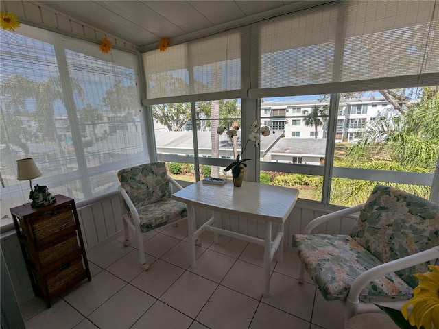 view of sunroom / solarium