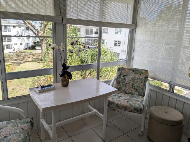 sunroom featuring a healthy amount of sunlight