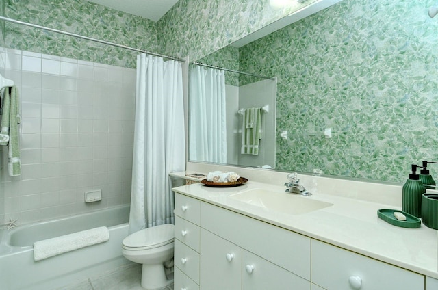 full bathroom featuring toilet, vanity, and shower / tub combo with curtain