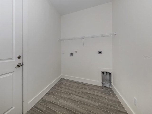 laundry area featuring hookup for a gas dryer, electric dryer hookup, and washer hookup