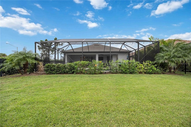 view of yard with a lanai