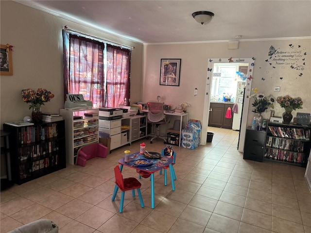 interior space featuring ornamental molding and light tile patterned floors