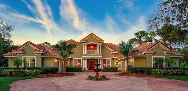 view of mediterranean / spanish-style home