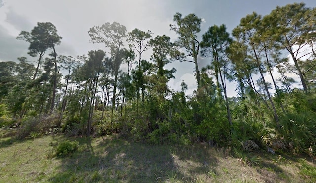 Listing photo 3 for LOT15 Pimento Cir, North Port FL 34288