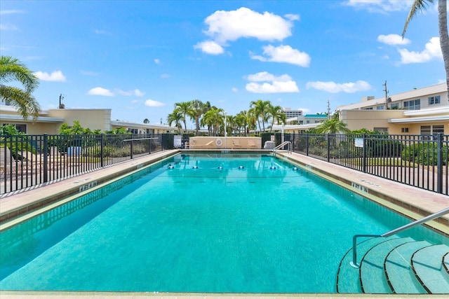 view of swimming pool