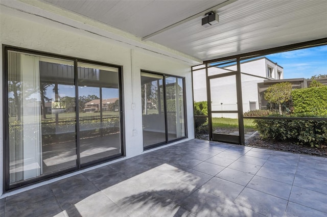 3119 Heatherwood Ln, Sarasota, FL 34235 - view of unfurnished sunroom