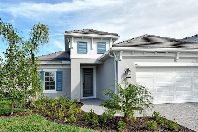 view of front of house featuring a garage