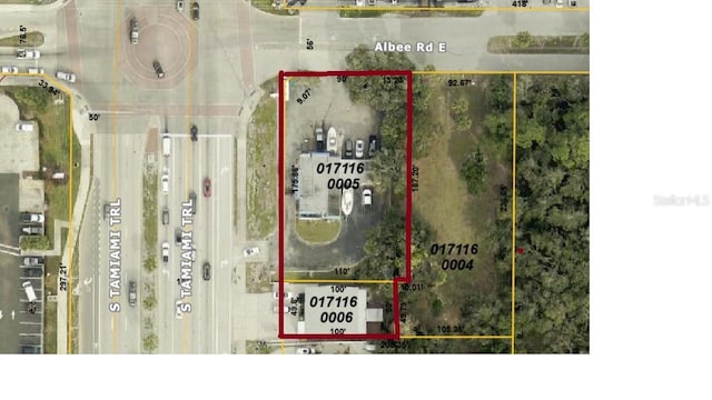 Listing photo 2 for 101 S Tamiami Trl S, Nokomis FL 34275