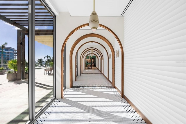 1591 Gulf Of Mexico Dr Unit 311, Longboat Key, FL 34228 - exterior space featuring arched walkways