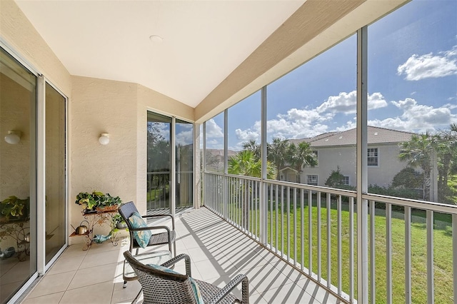 view of sunroom / solarium