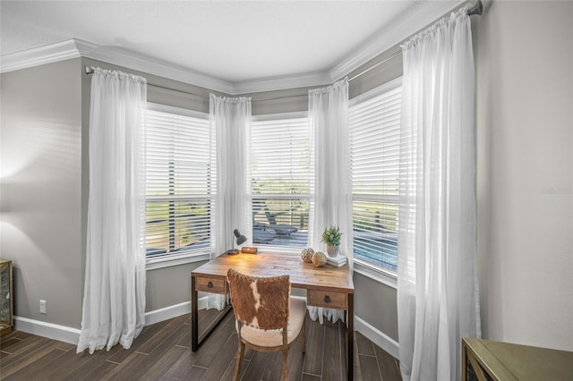 dining room with baseboards and wood tiled floor