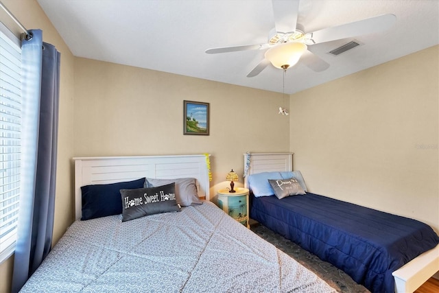 bedroom featuring ceiling fan