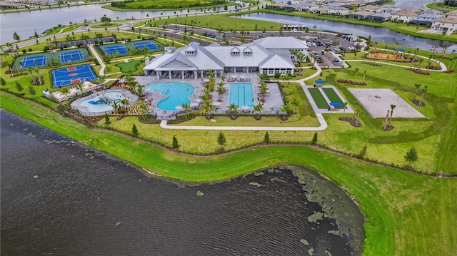 bird's eye view with a water view