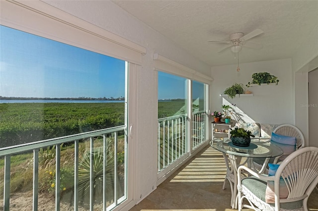 balcony with ceiling fan