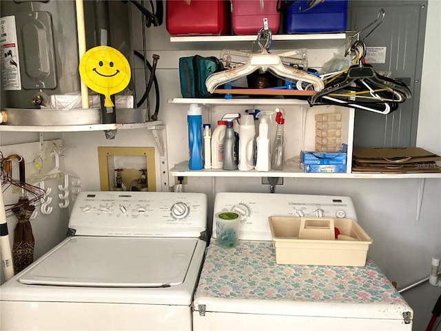 washroom with washer and clothes dryer