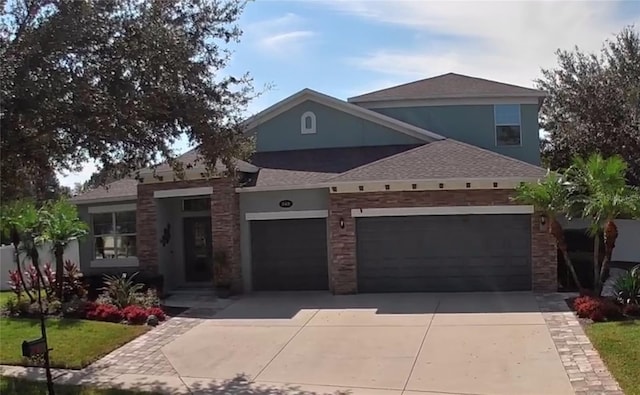 view of front facade featuring a garage