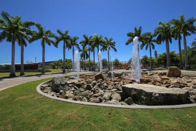 1990 Main St Unit 15, Sarasota, FL 34236 - view of home's community featuring a lawn