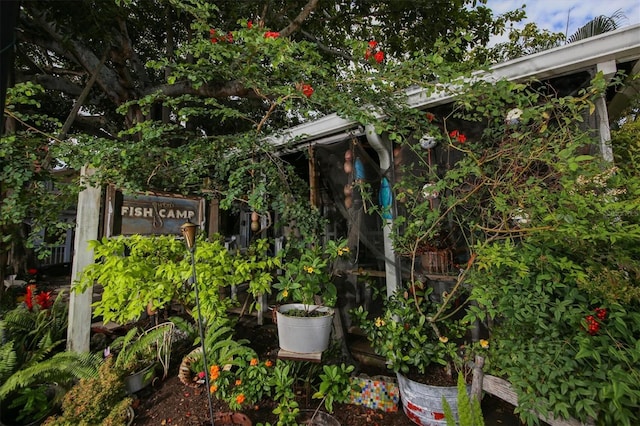 1990 Main St Unit 15, Sarasota, FL 34236 - exterior view