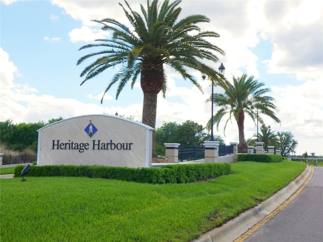335 River Enclave Ct, Bradenton, FL 34212 - community sign featuring a lawn