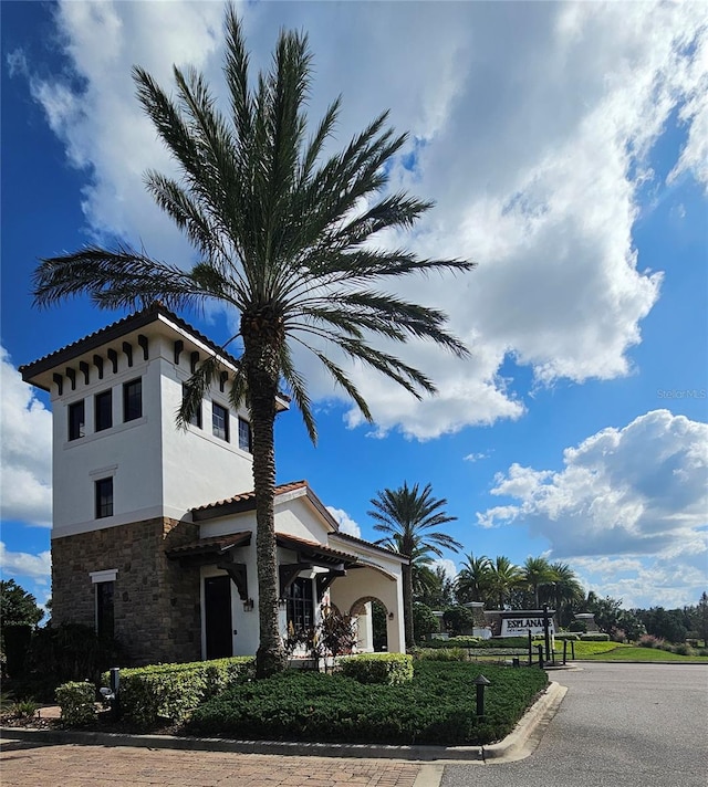 view of building exterior