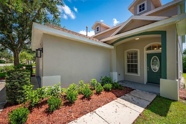 entrance to property with covered porch