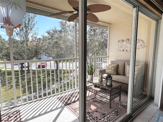 balcony with ceiling fan