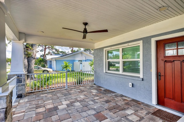 view of patio / terrace with ceiling fan and covered porch