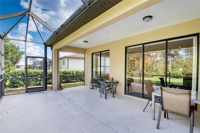 view of sunroom / solarium