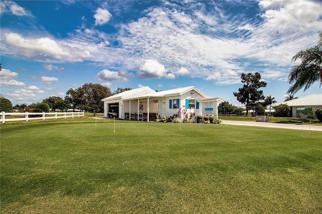 view of front of home with covered porch