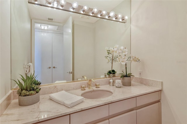 415 L Ambiance Dr Unit C703, Longboat Key, FL 34228 - bathroom with vanity
