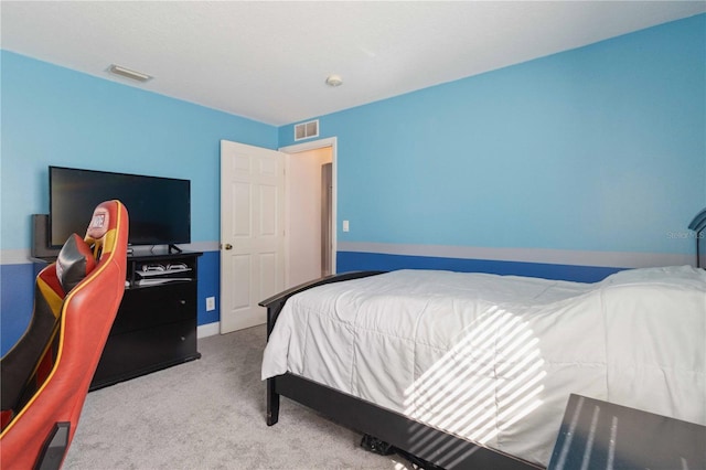 bedroom with carpet flooring