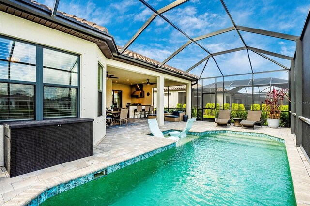 6249 Mesa Gln, Bradenton, FL 34203 - swimming pool featuring an outdoor living space, a patio area, ceiling fan, and glass enclosure