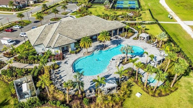 6249 Mesa Gln, Bradenton, FL 34203 - bird's eye view of a pool