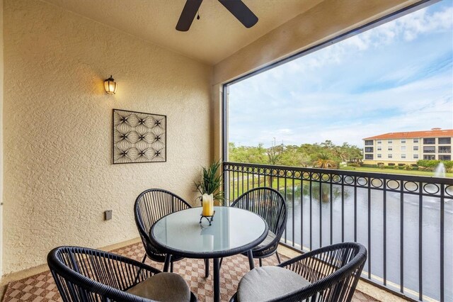 980 Cooper St Unit 302, Venice, FL 34285 - balcony with a ceiling fan