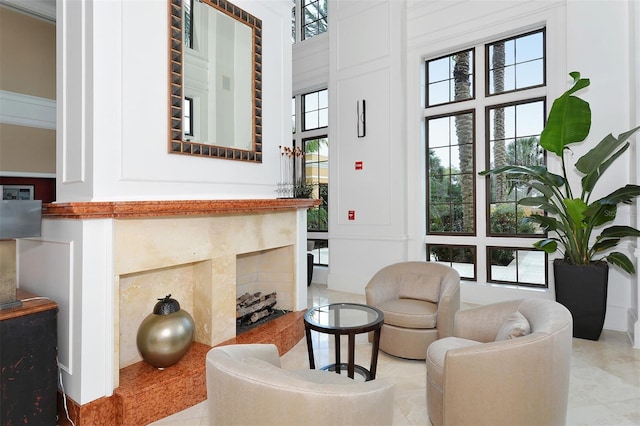 living room featuring crown molding