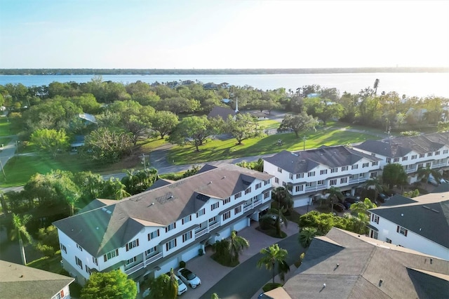 bird's eye view with a water view