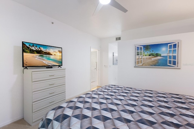 bedroom with ceiling fan