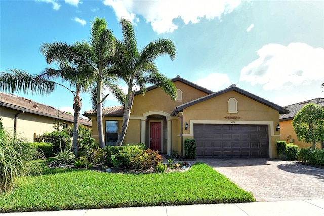 view of front of home featuring a garage