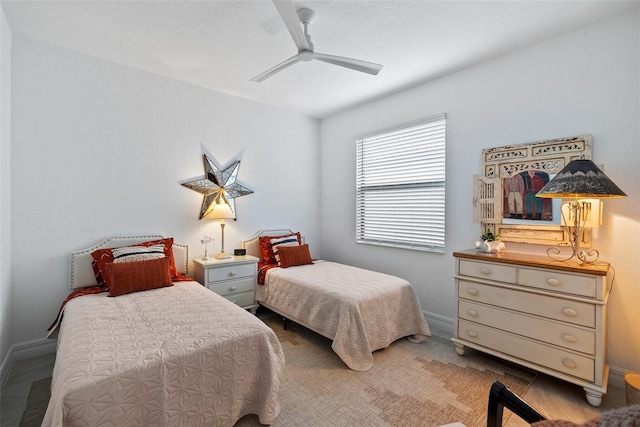 bedroom featuring ceiling fan