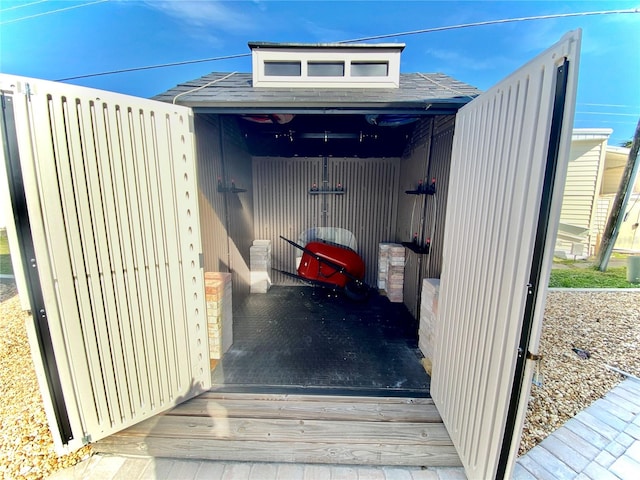 view of outbuilding