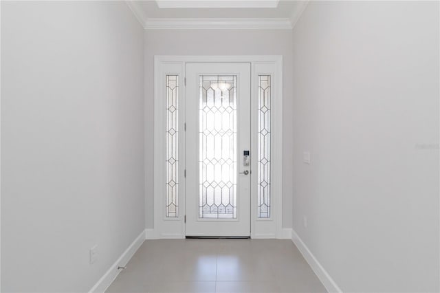 foyer featuring ornamental molding